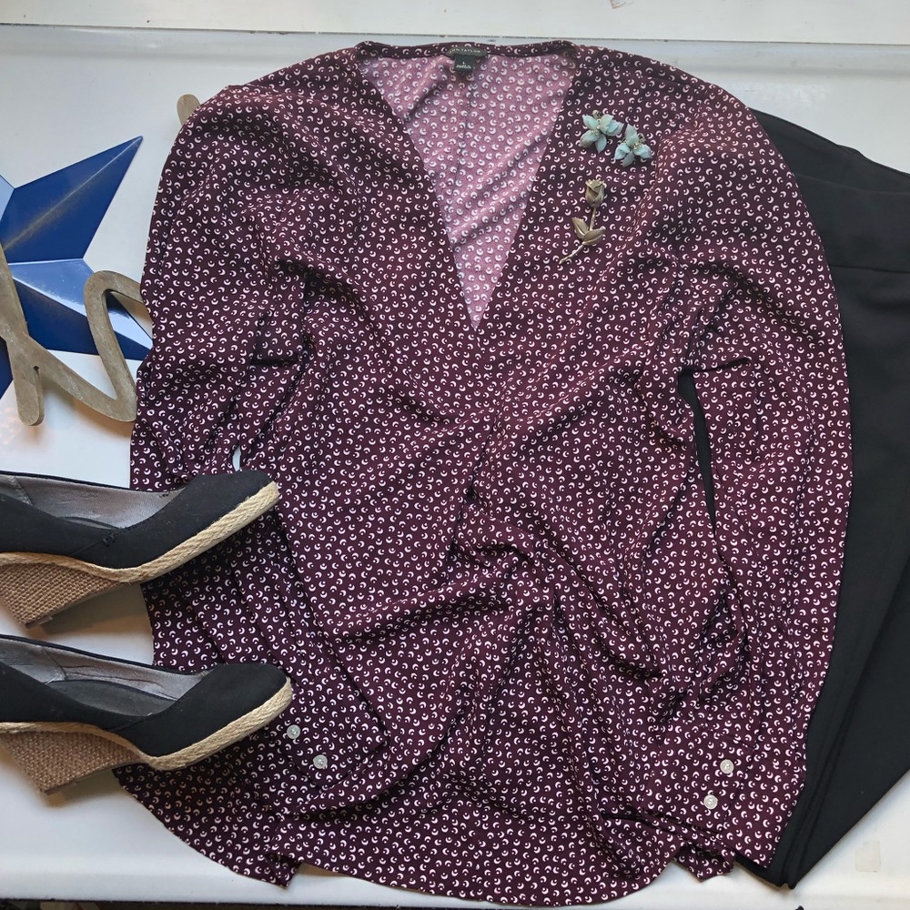 Ann Taylor Large Blouse